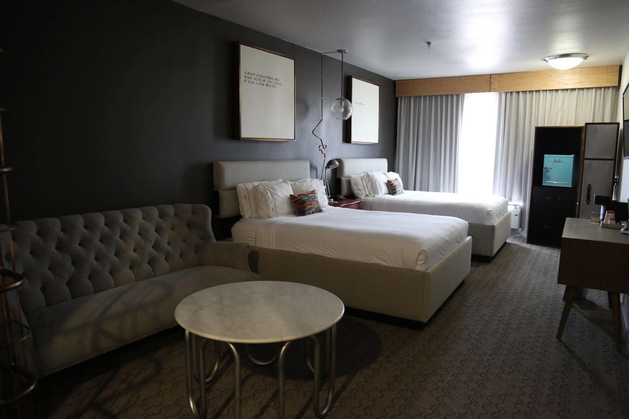 Hotel Ylem Houston Buitenkant foto